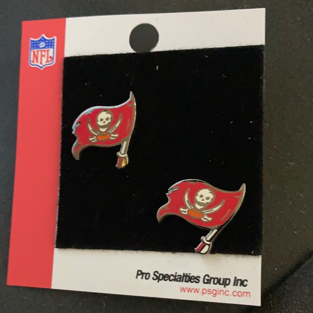 Tampa Bay buccaneers earrings
